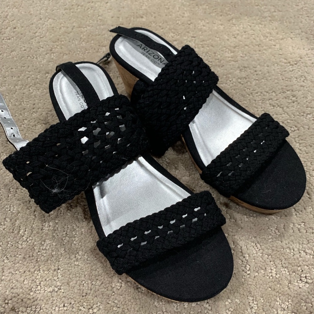 Girls black wedges size 4 (runs big)